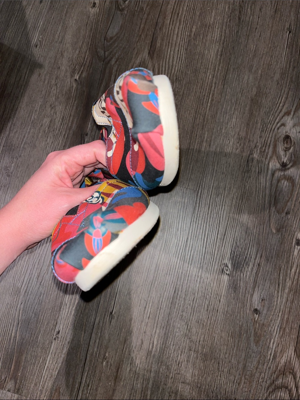TOMS Abstract Slip-ONS - Picture 4 of 4